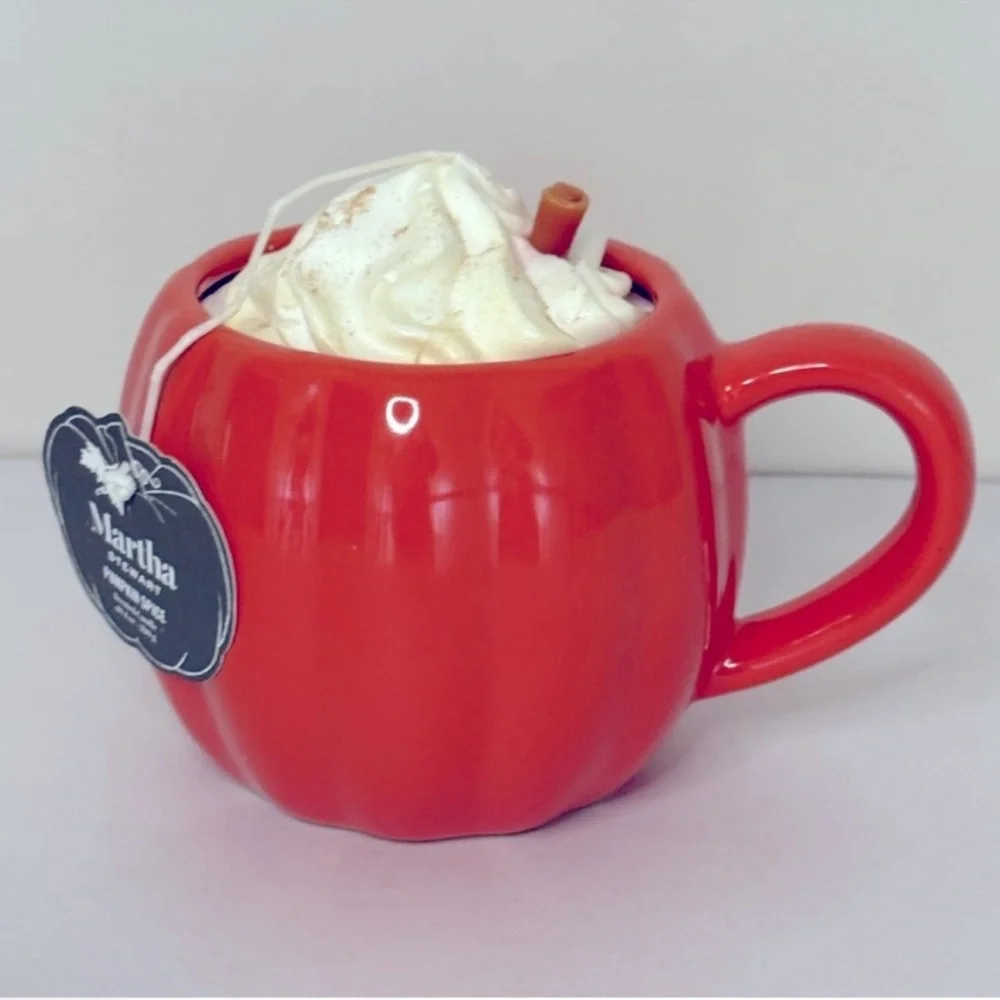 New! Martha Stewart Pumpkin Spice Candle in Orange Mug